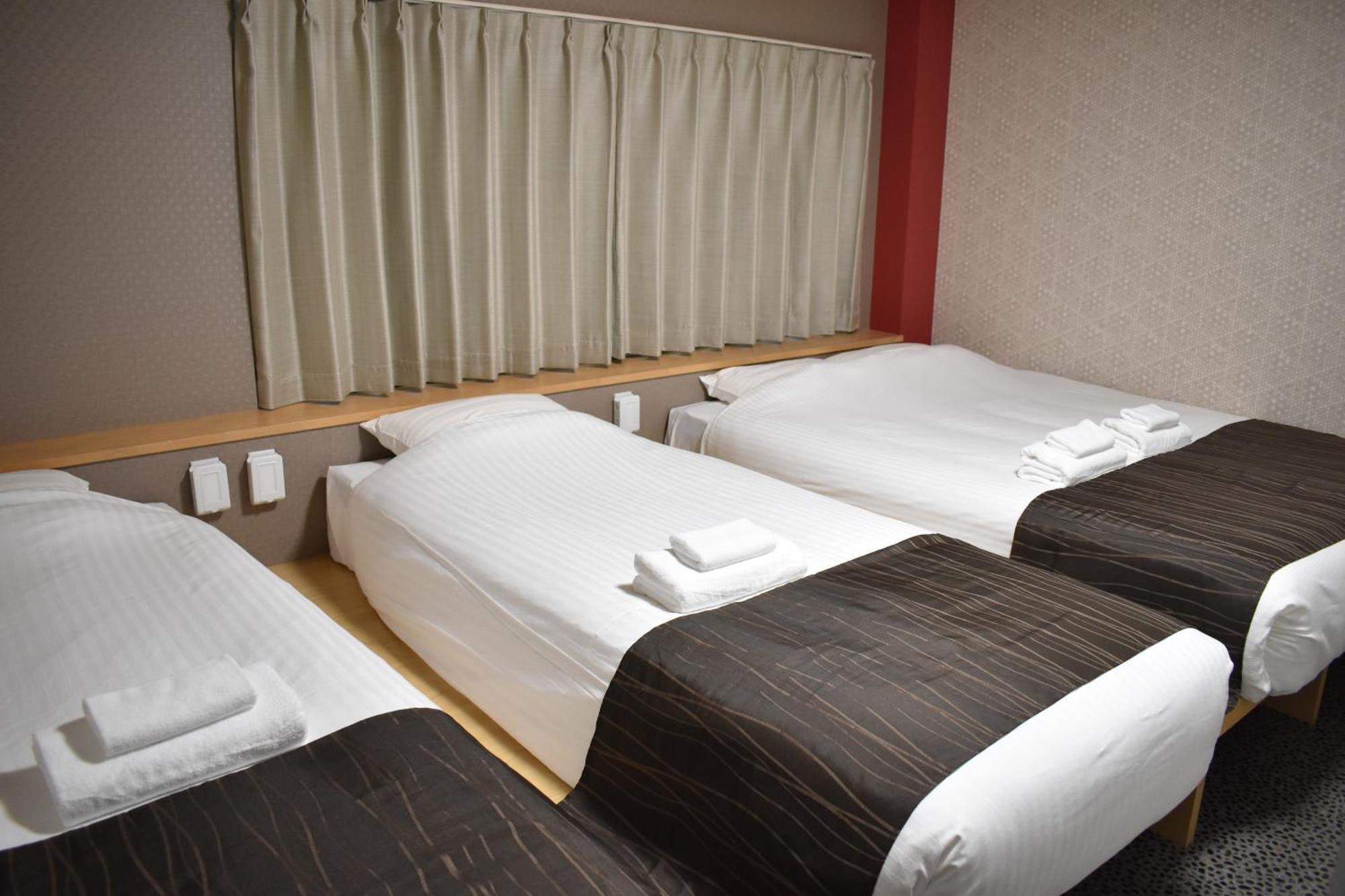 Hotel Shinsaibashi House à Ōsaka Extérieur photo